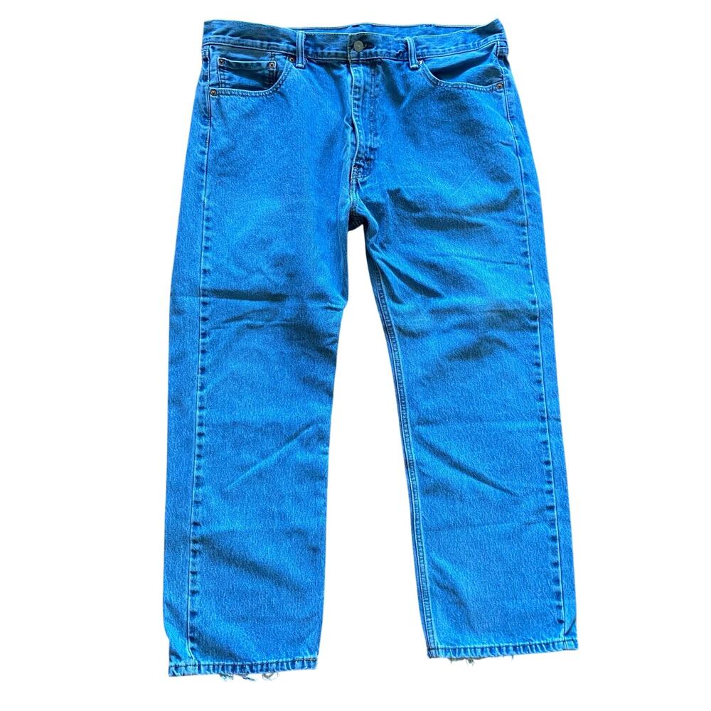 Levi’s 505 Jeans Men’s 42x30 Light Wash Distressed Frayed Hem Relaxed Fit Denim